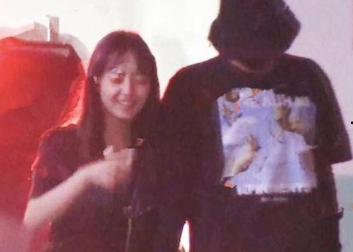 小花娱乐圈吃瓜,揭秘明星幕后故事，吃瓜群众狂欢盛宴  第3张